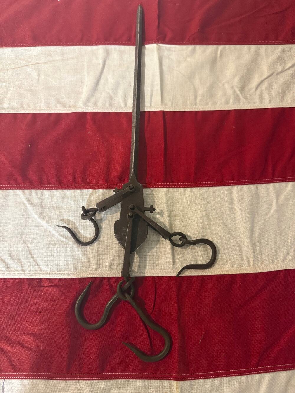 Antique Cast Iron Hanging Balance Beam Scale Steelyard Produce Meat or Cotton.